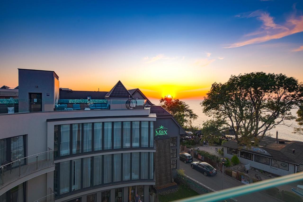 Max Health Resort Spa Устроне Морске Екстериор снимка