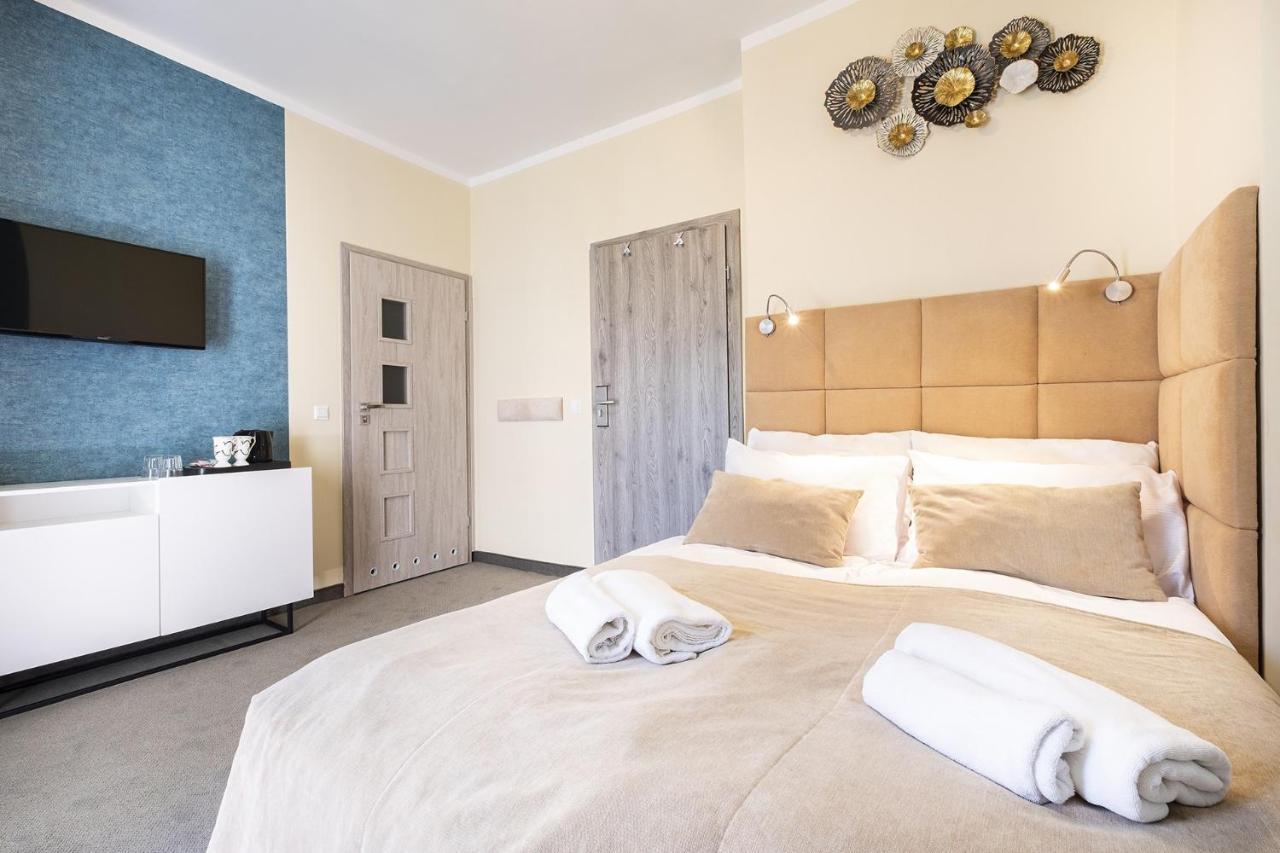 Max Health Resort Spa Устроне Морске Екстериор снимка